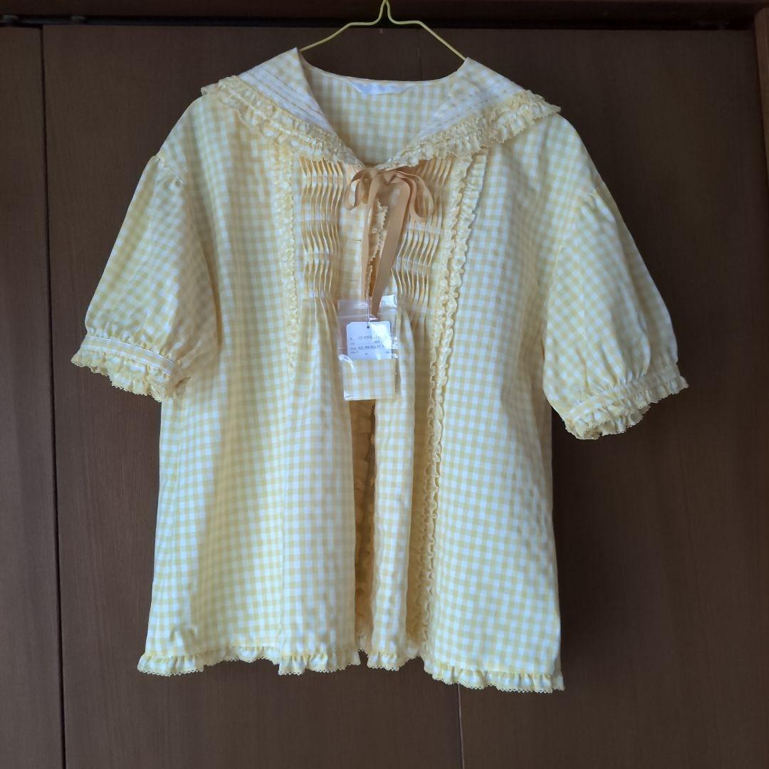 8月末まで　ピンクハウスの黄色ギンガムセ―ラ―カラーブラウス