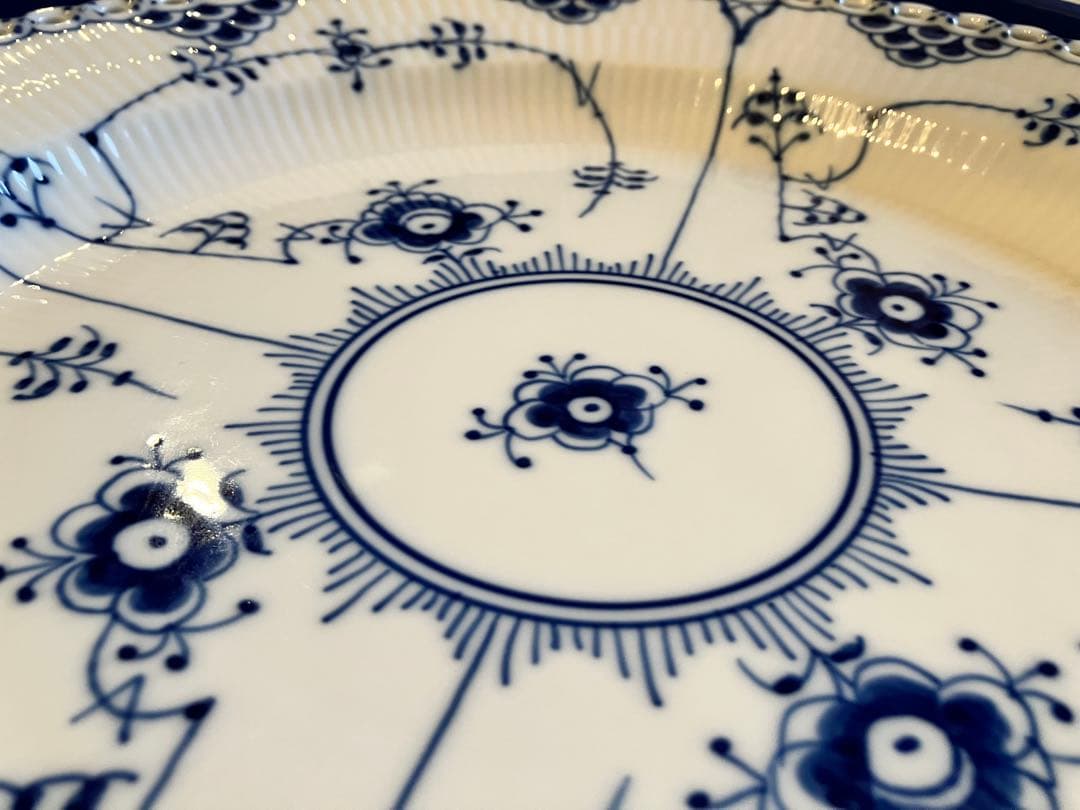 ロイヤルコペンハーゲン　ブルーフルーテッドフルレース　33プレート　大皿