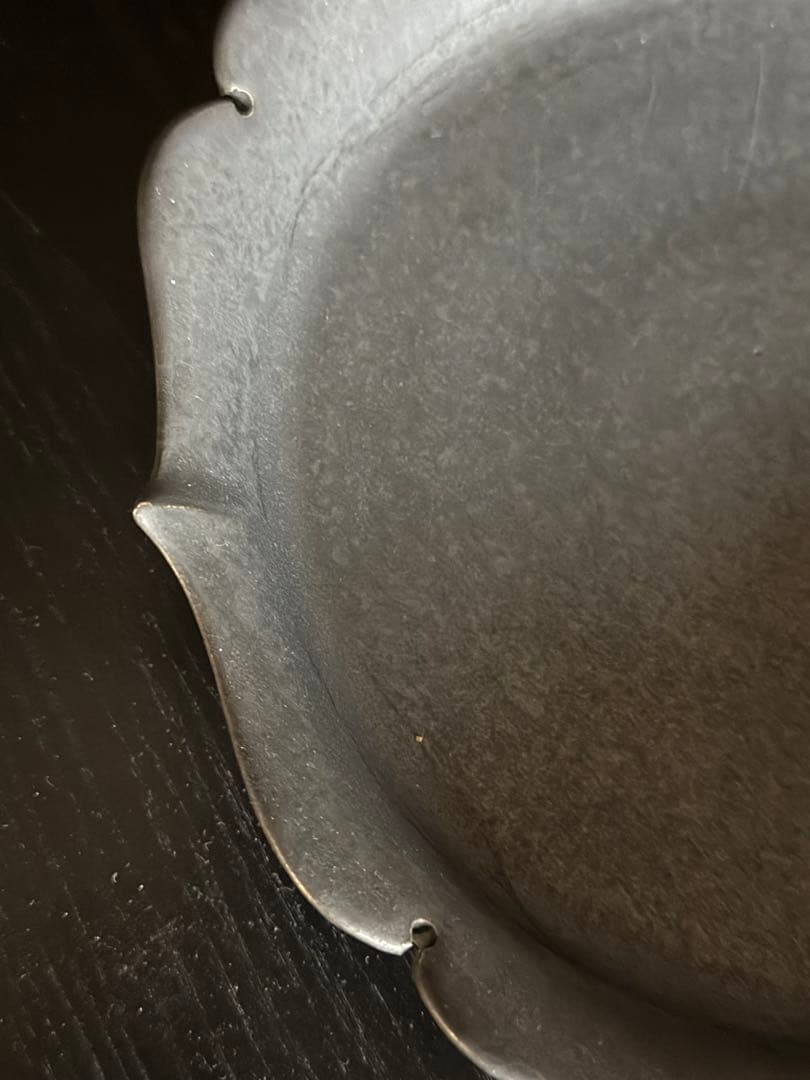 木下和美　｜黒釉yomoプレート　L 個展購入