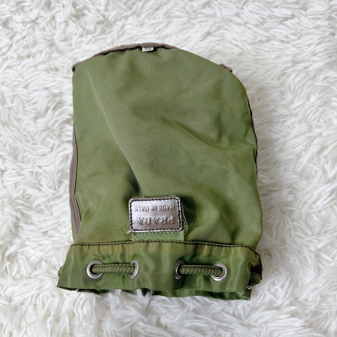 バッグ PRADA Khaki Nylon Drawstring Pouch Y2K