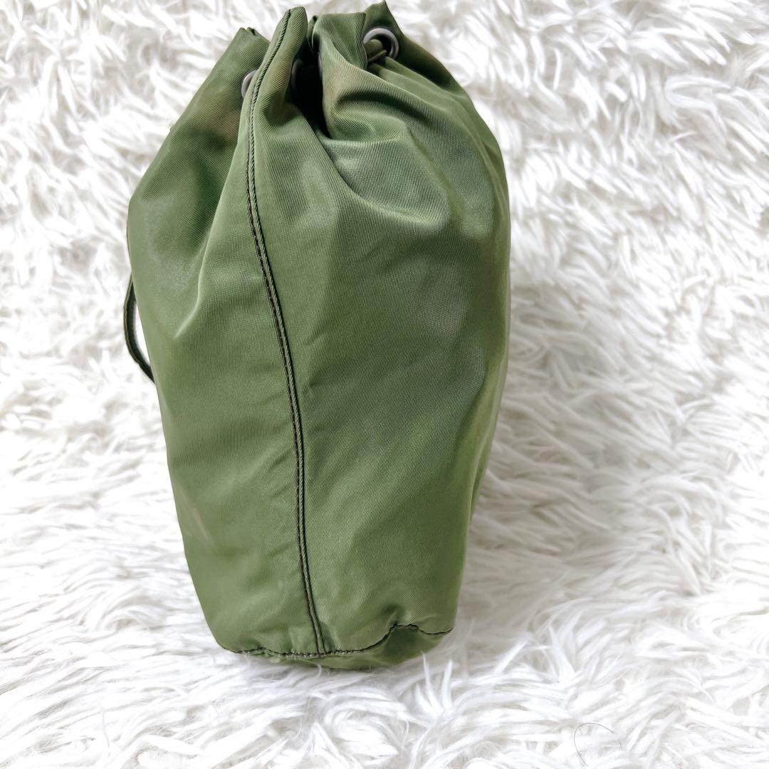 バッグ PRADA Khaki Nylon Drawstring Pouch Y2K