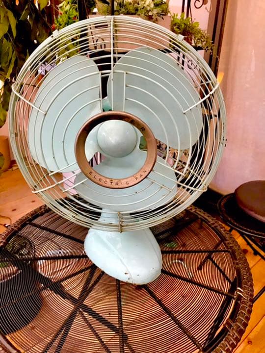 昭和レトロ　扇風機　卓上　ミントグリーン　大丸電機　silver