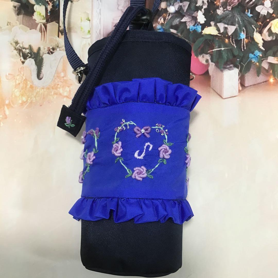 らびです 大人ティッシュ入れ以外は　お名前テープを縫い付けています。