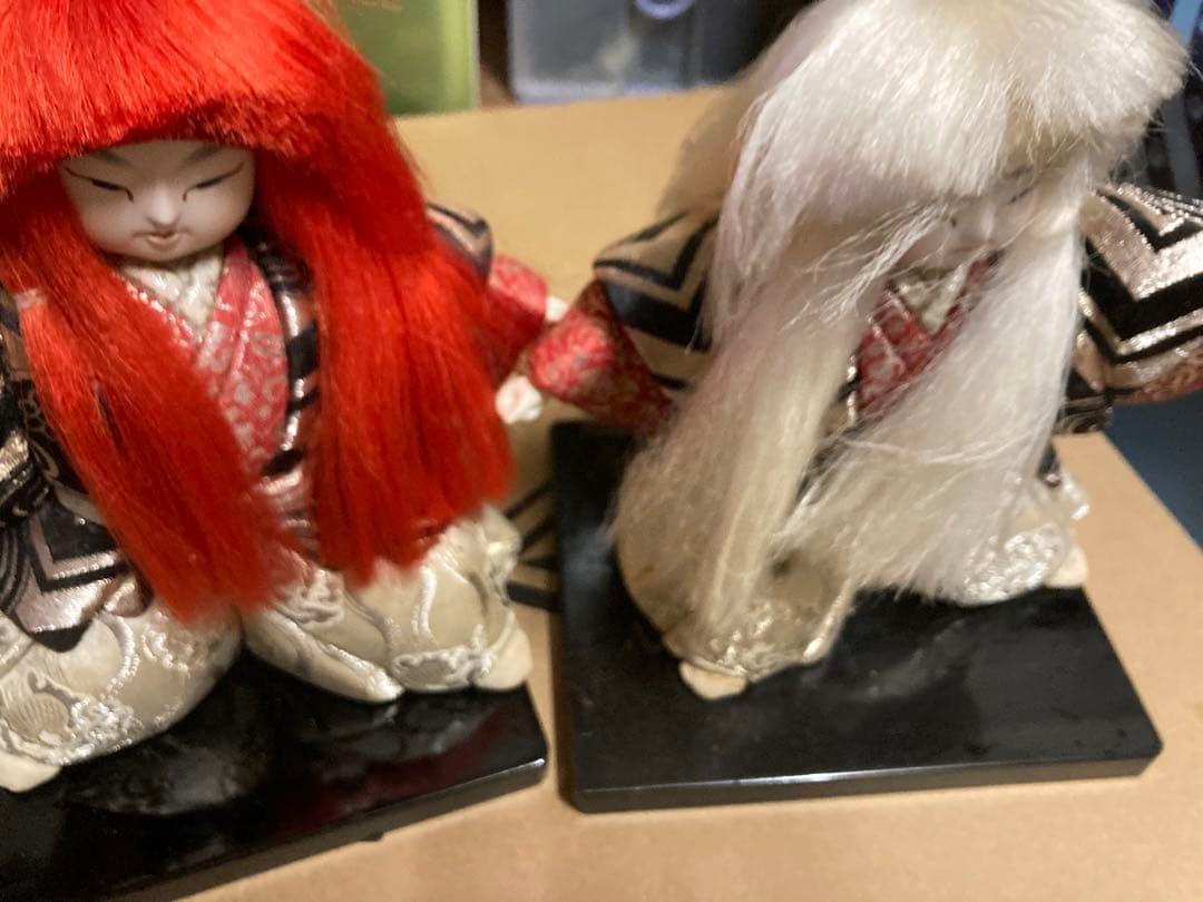 赤歌舞伎　白歌舞伎　人形