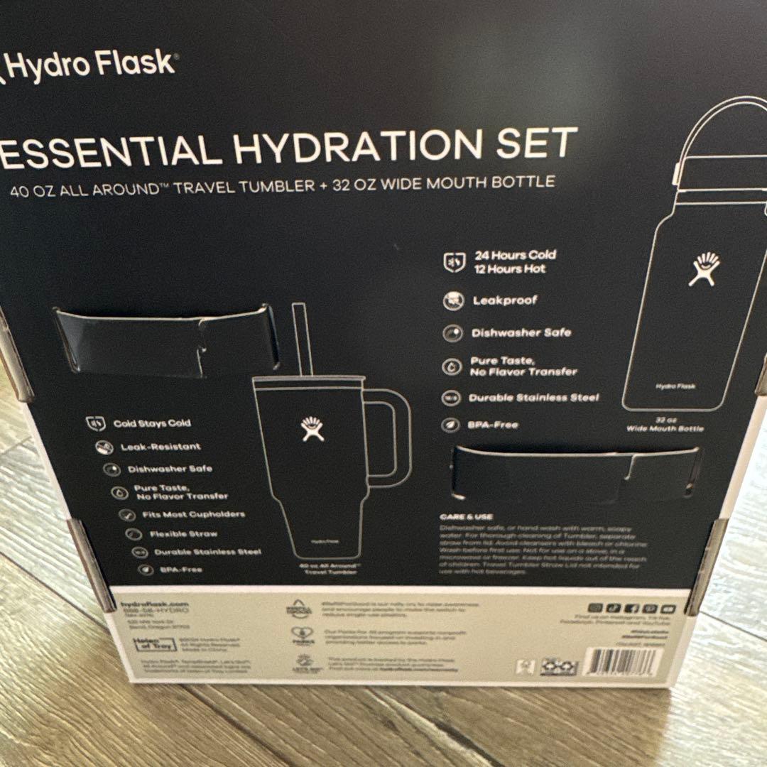 Hydro Flask エッセンシャルハイドレーションセット