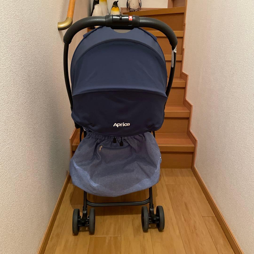 アップリカ　カルーンエアー　メッシュ　AB ネイビー