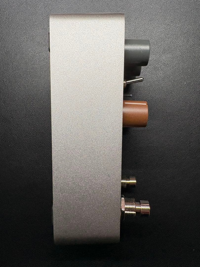 け*い様 Universal Audio UAFX OX STOMP 去年8月新