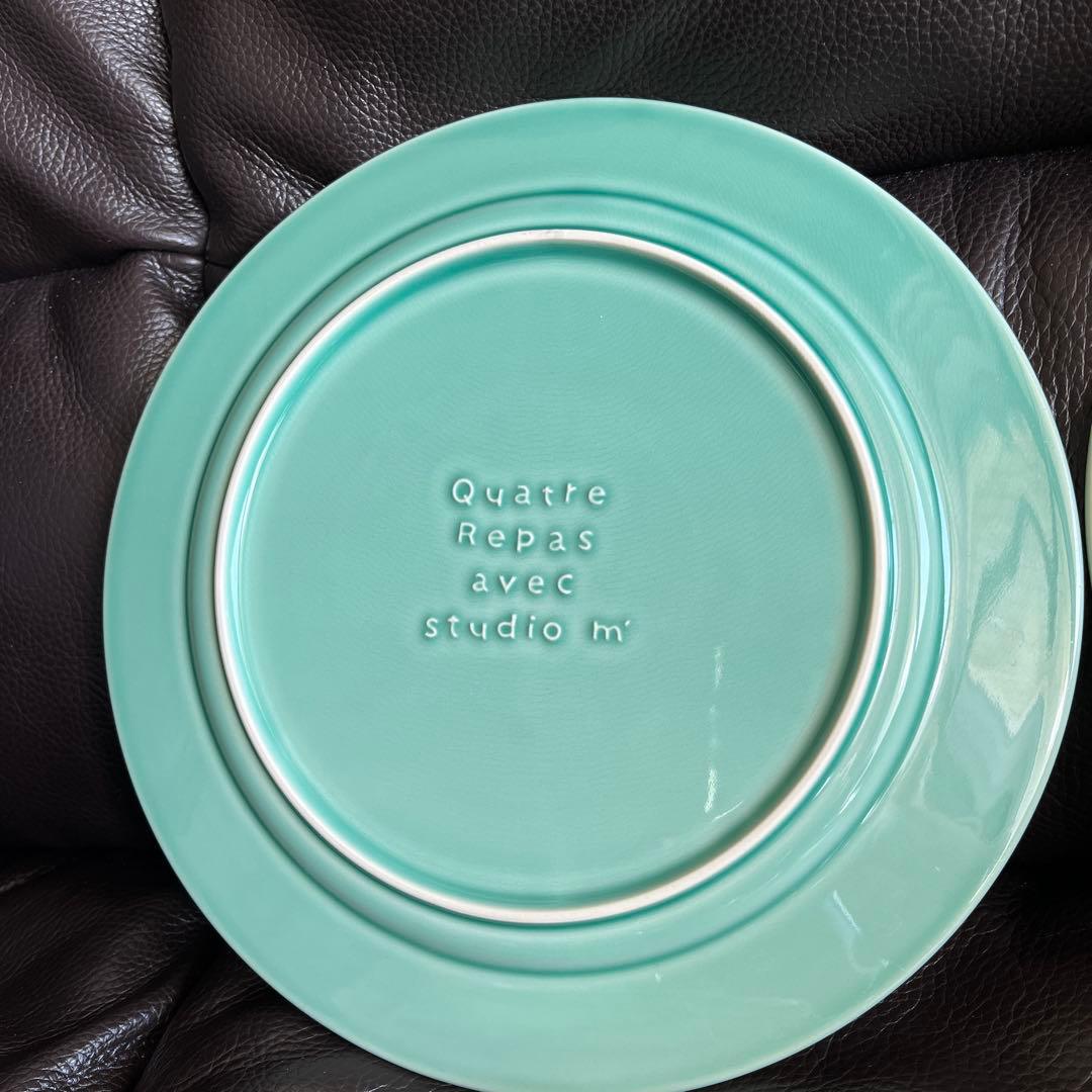 スタジオエムのプレート、マグ、ポット、クリーマーの計8点セット