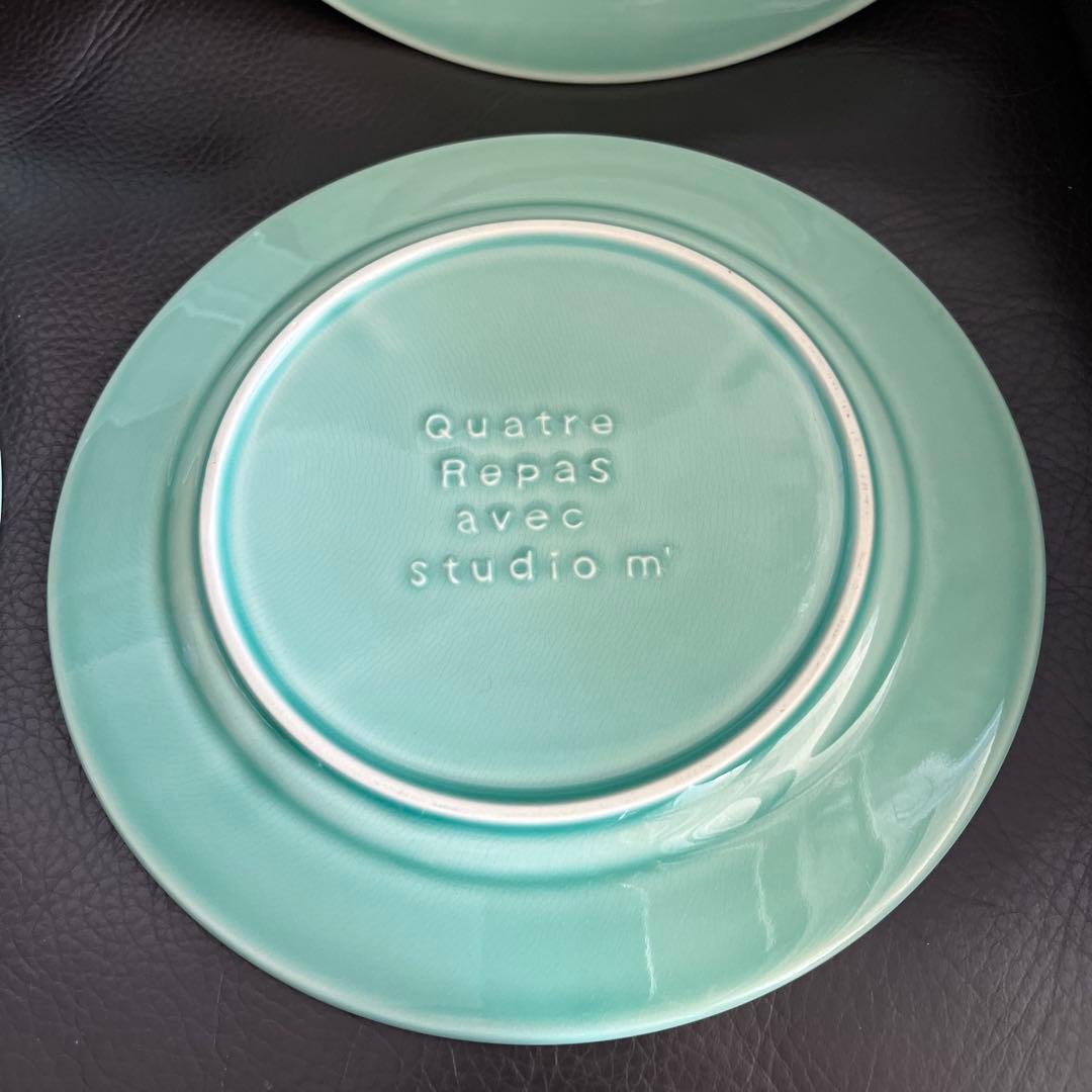 スタジオエムのプレート、マグ、ポット、クリーマーの計8点セット