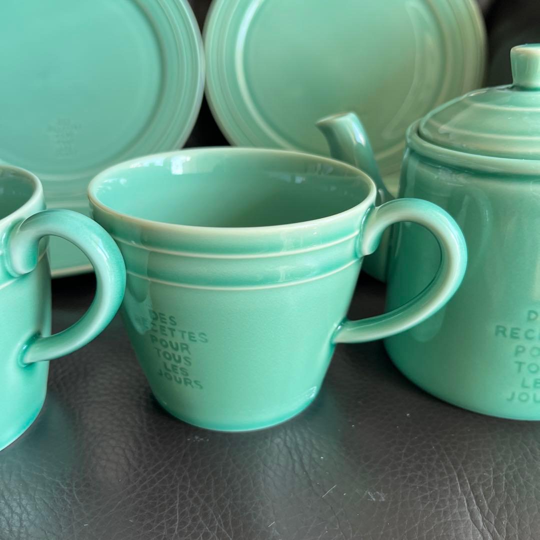 スタジオエムのプレート、マグ、ポット、クリーマーの計8点セット