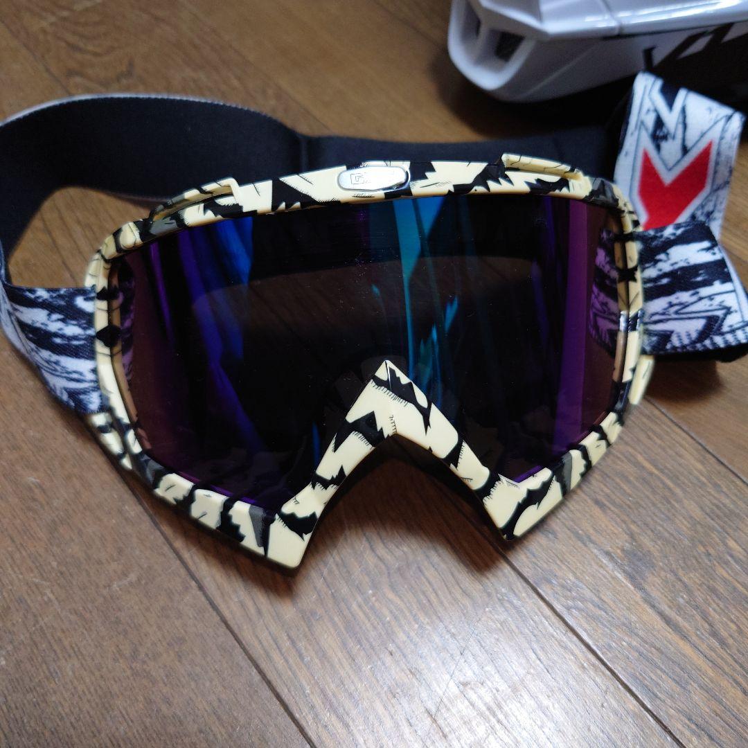 FOX フルフェイスヘルメット ゴーグル付き