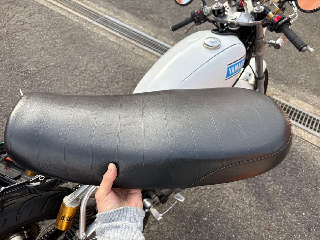 デイトナ　コージーシート　ショートロー　SR400.SR500