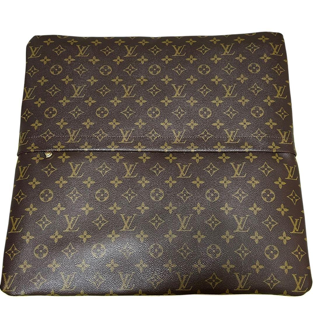 LOUIS VUITTON クッションカバー　モノグラム　ブラウン