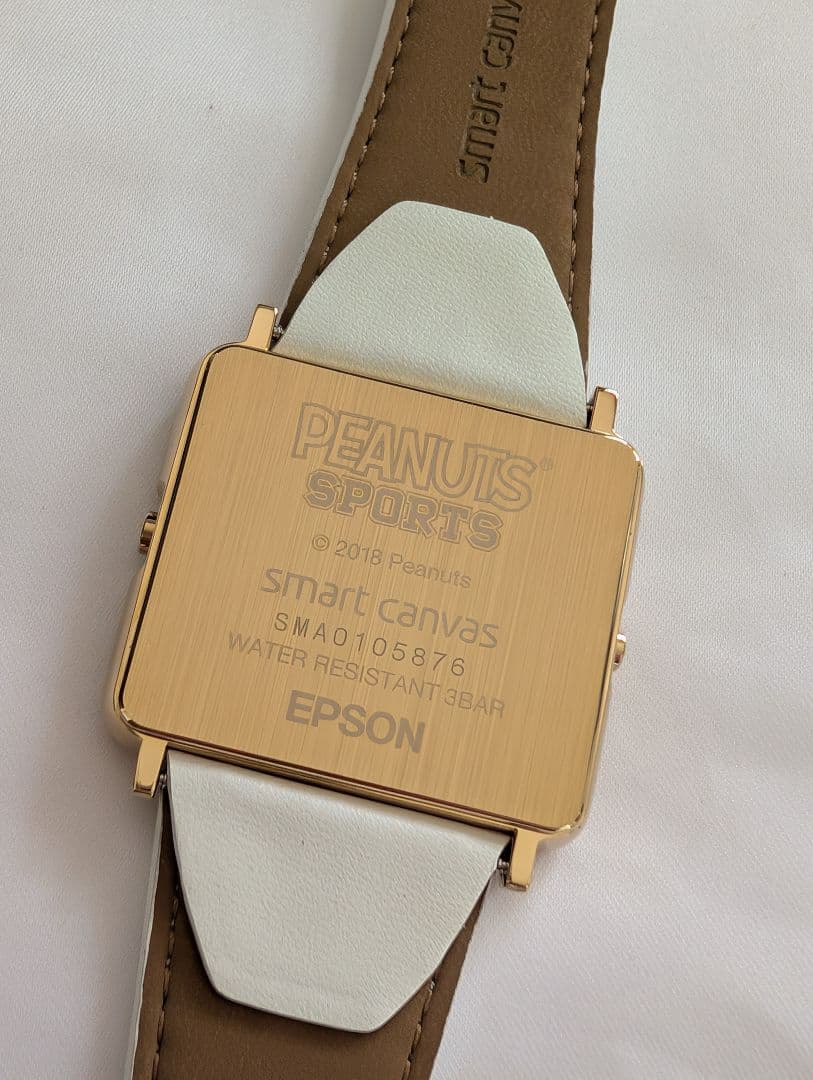 新品未使用　EPSONスマートキャンバス　スポーツスヌーピー腕時計
