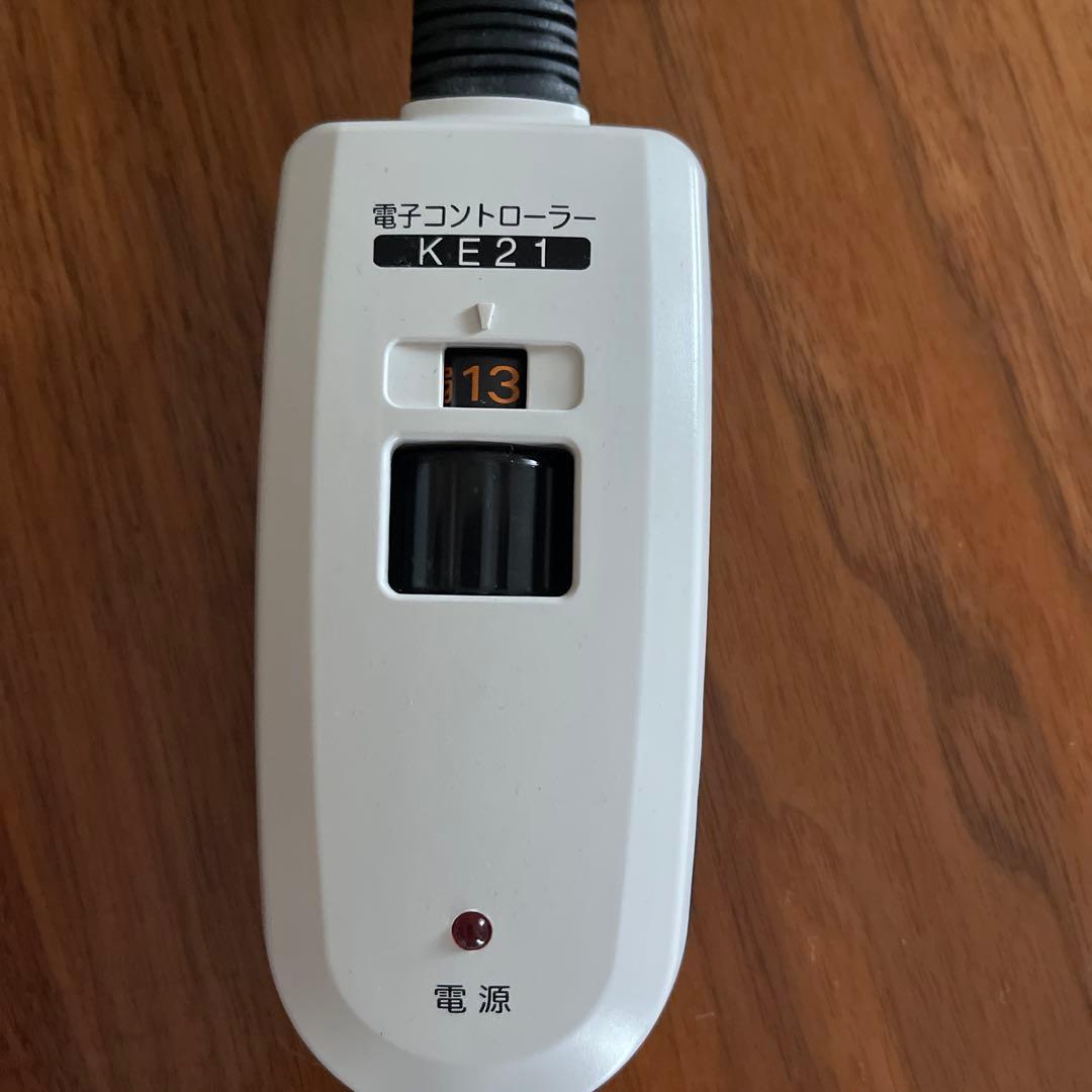 ニトリ　ハイダイニングテーブルこたつ　３点セット