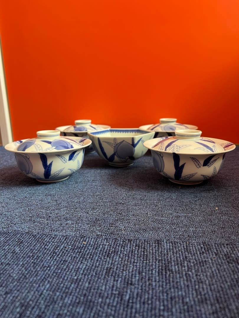 1424 希少　有田焼　鍋島　其泉　桃文　飯碗4客　六角鉢1 客