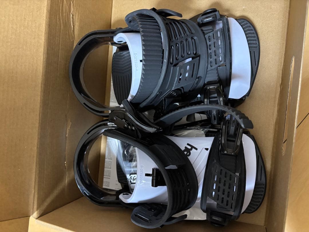 HEAD スノーボードビンディング ホワイト　Sサイズ　新品未使用