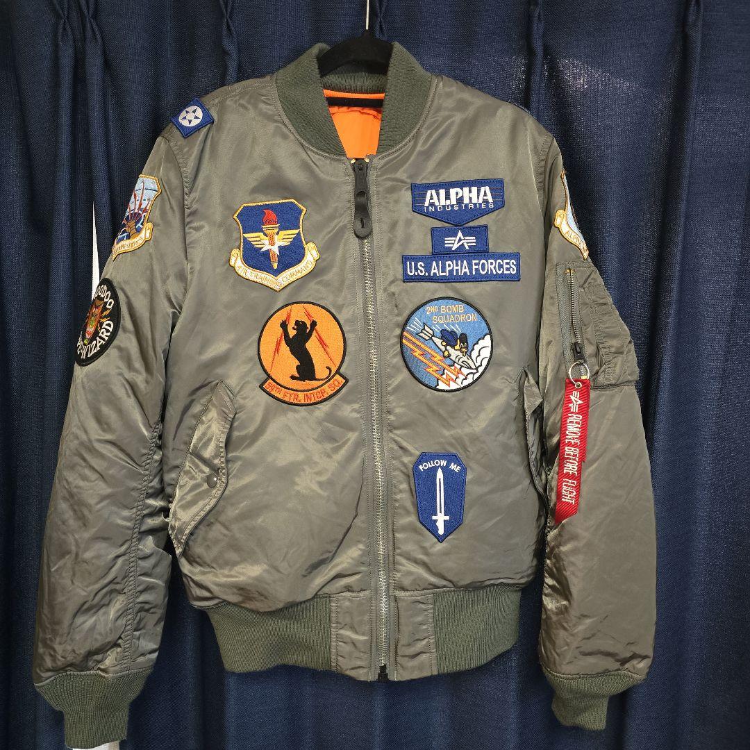 ALPHA　INDUSTRIES　MA-1　JACKET