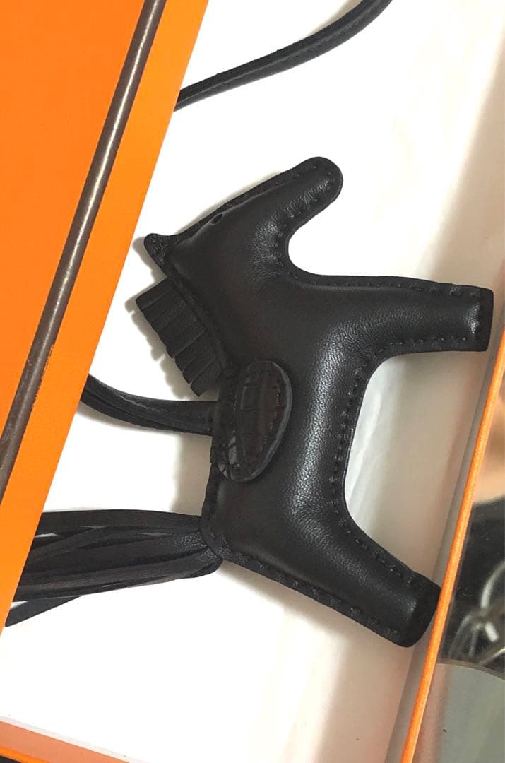 最終価格　エルメス　美品　ロデオPM ピーチスキン　クロコ　ブラック　Z刻印