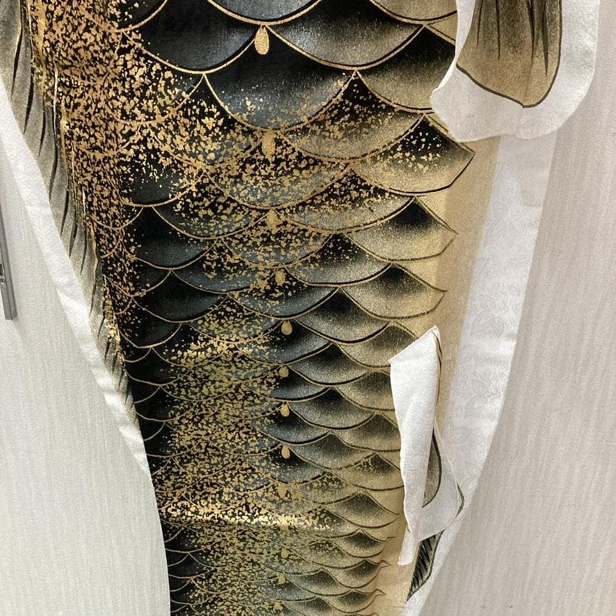 SKO95 ちりめん金彩鯉のぼり2m 黒 ベランダ黒鯉2m　お父さん鯉２m