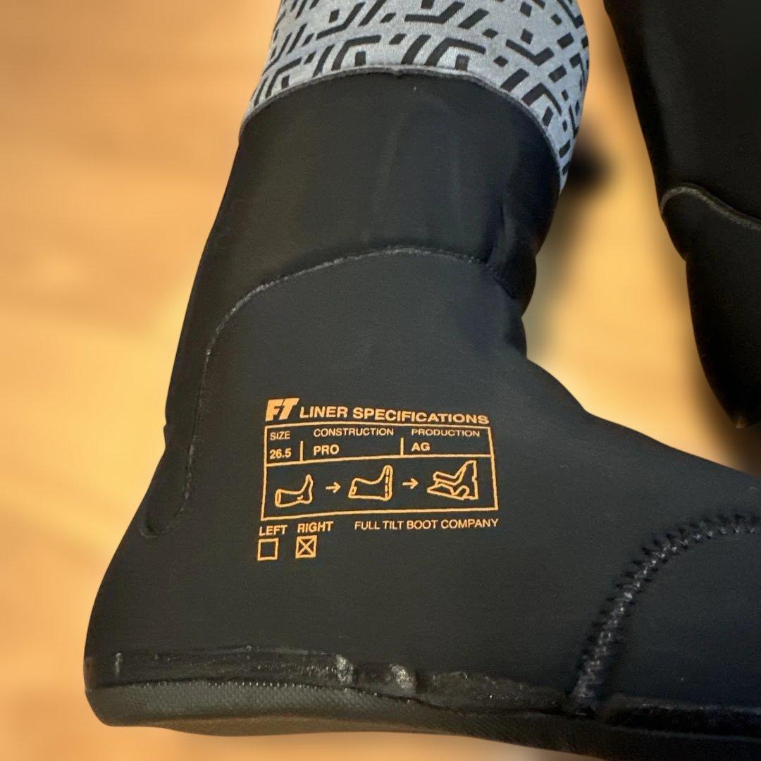 新品未使用　FT INTUTION PRO LINER 26.5 ライナー k2