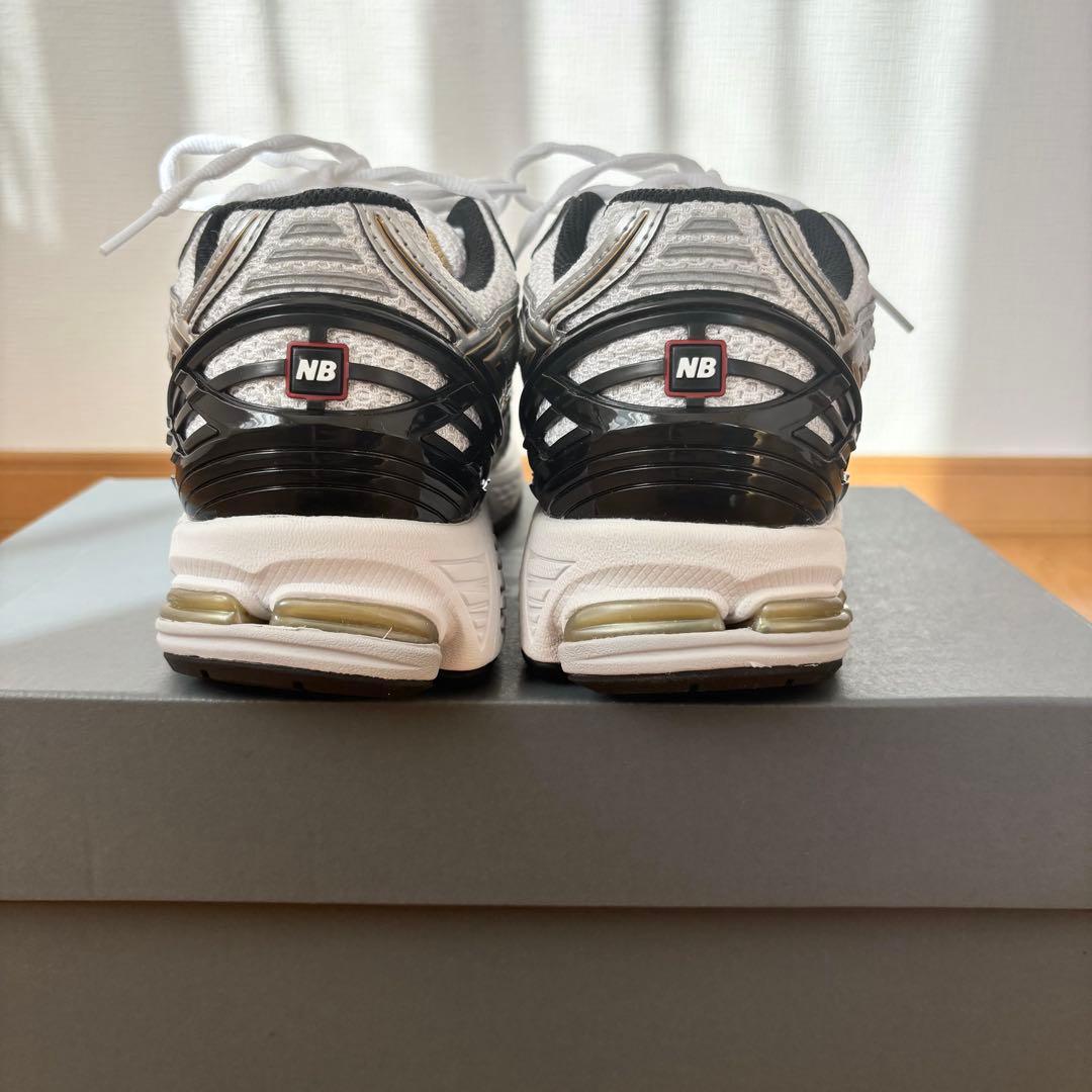 新品未使用　ニューバランス　M1906RA 28.0cm