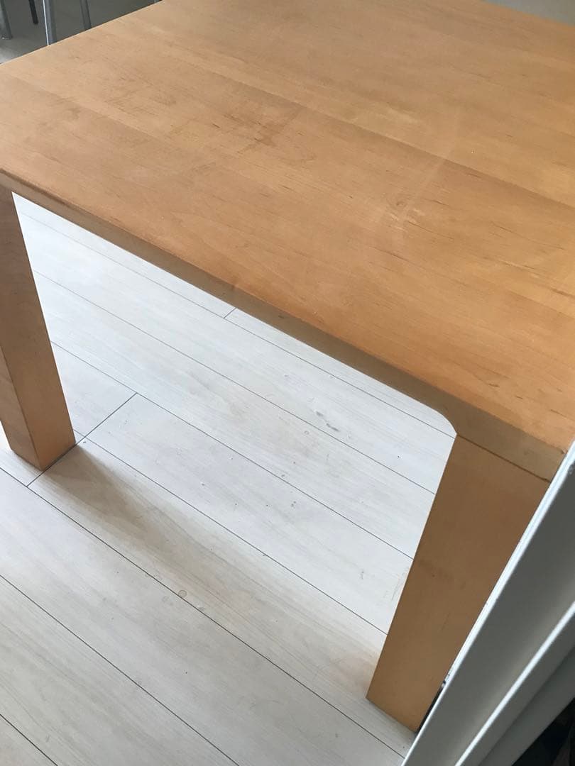 家具蔵 テーブル DAN （ダン） 90㎝角 ハードメープル