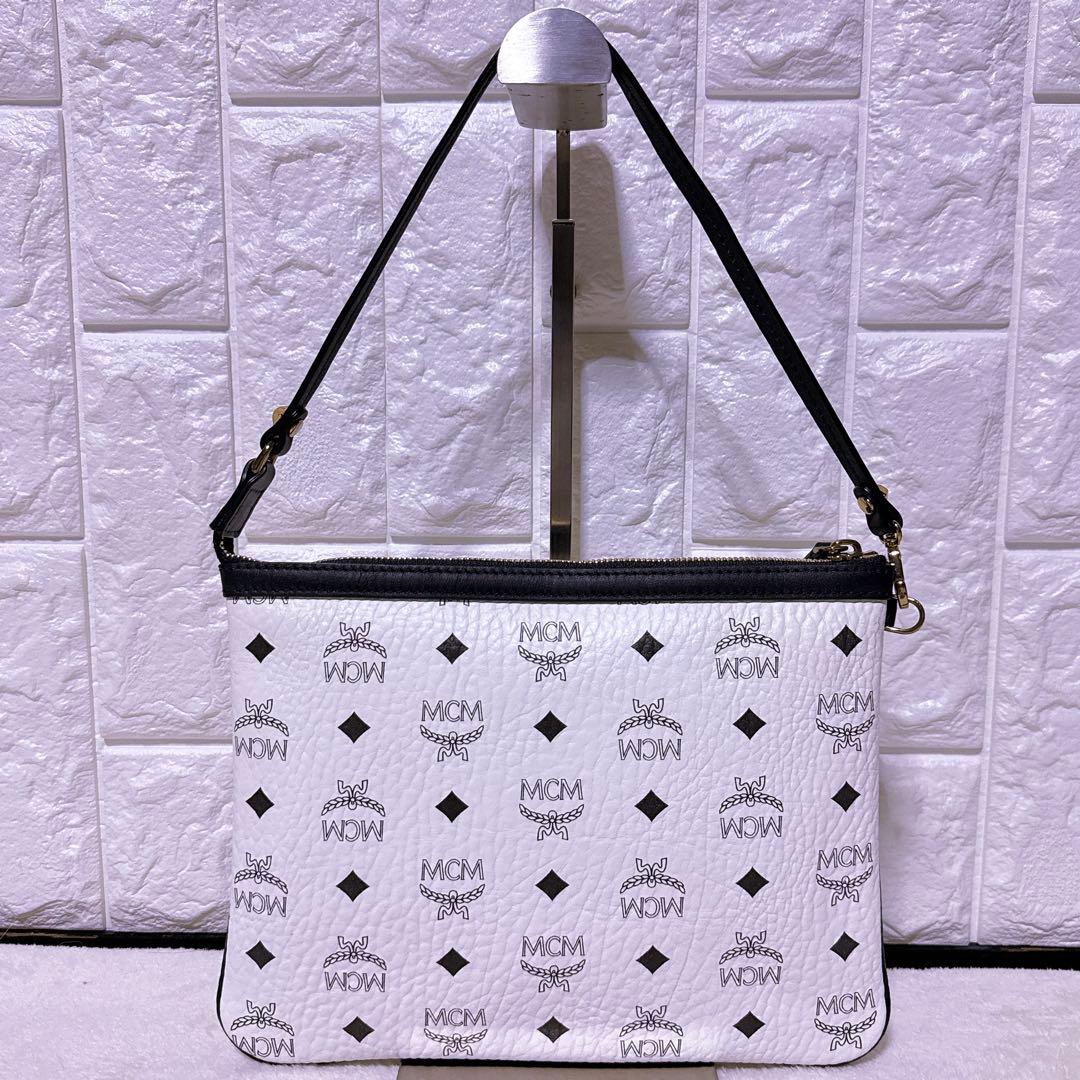 激レア【未使用】MCM アクセサリーポーチ ヴィセトス柄 レザー ゴールド金具