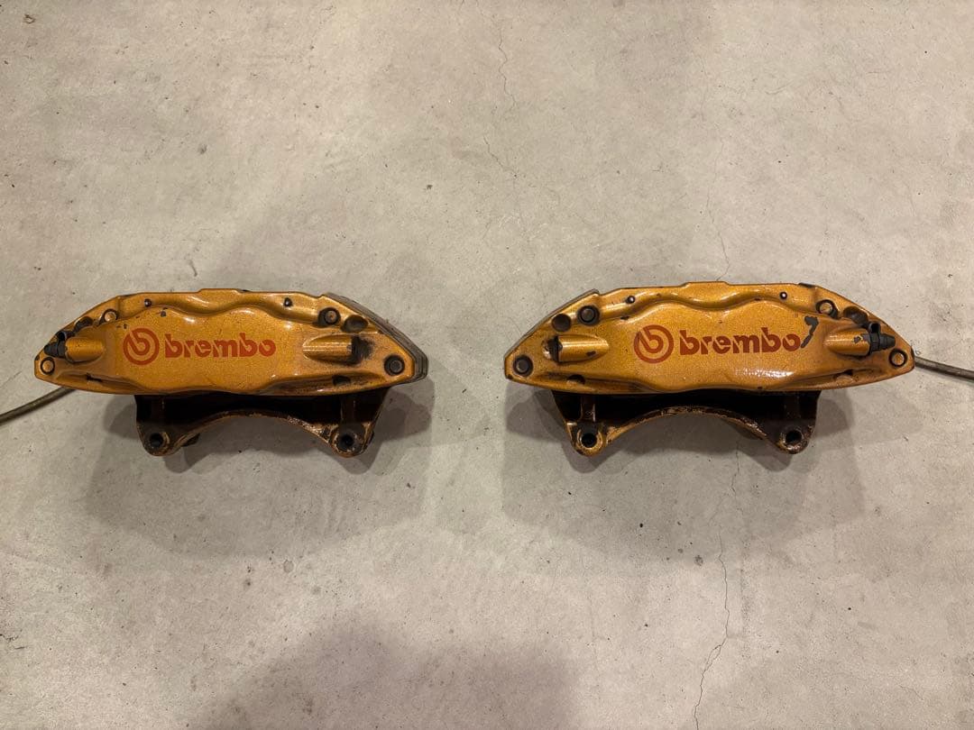 インプレッサ STI GDB ブレンボ ブレーキキャリパー フロント左右セット