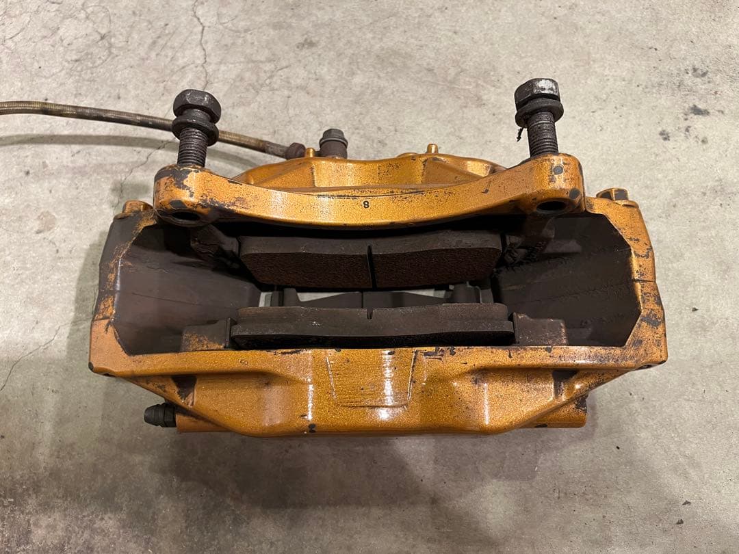 インプレッサ STI GDB ブレンボ ブレーキキャリパー フロント左右セット