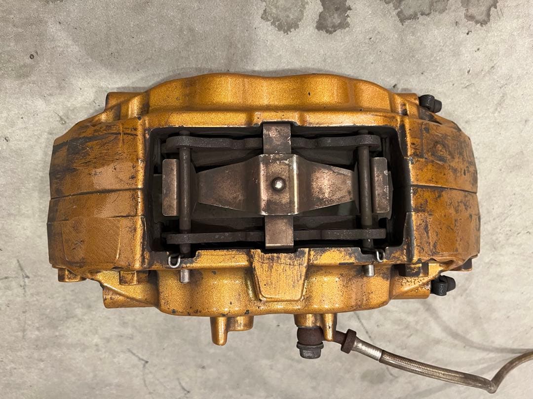 インプレッサ STI GDB ブレンボ ブレーキキャリパー フロント左右セット