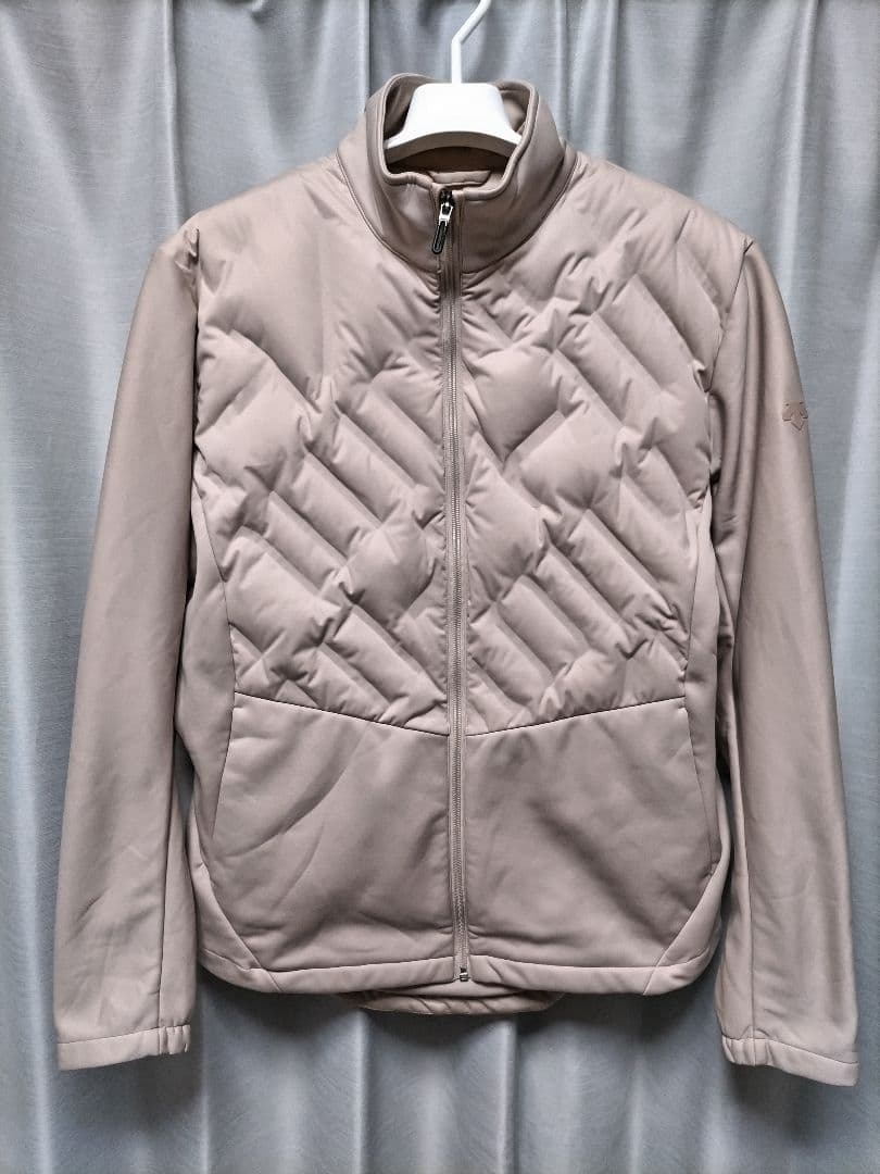 美品　デサントゴルフ　タウンジャケット　ベージュ