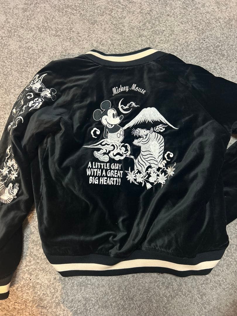 ミッキーマウス　リバーシブル　スカジャン L ディズニーdisney 刺繍 別珍