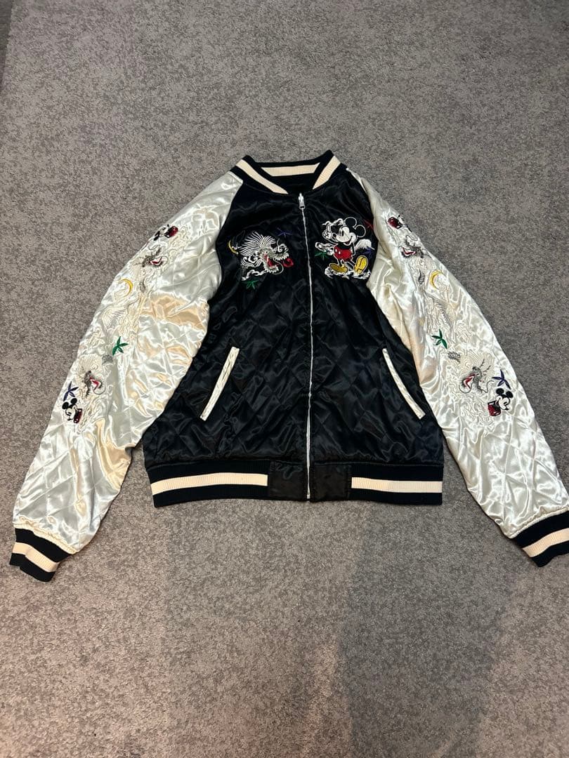 ミッキーマウス　リバーシブル　スカジャン L ディズニーdisney 刺繍 別珍