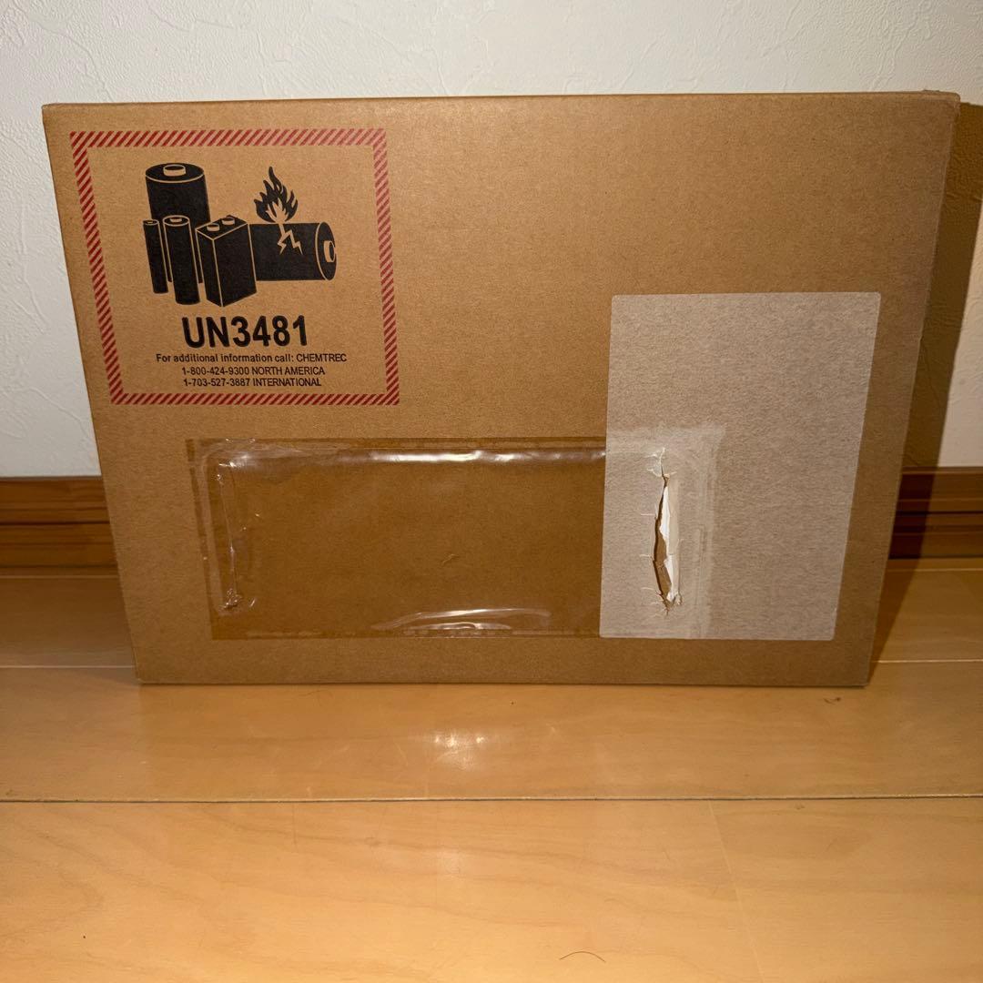 新品　アップル MacBook Air 13インチ M1 MGN63J/A