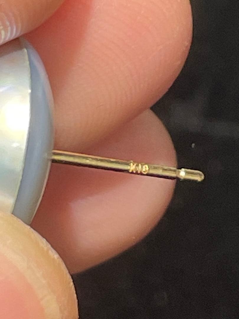 18k，天然マベパールピアス