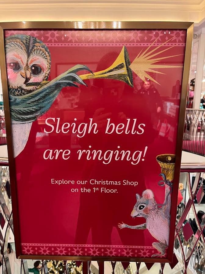 さ*ん様 新登場!!蓋にバックルが!冒険にリビングにウイッカーバスケット屋根上開