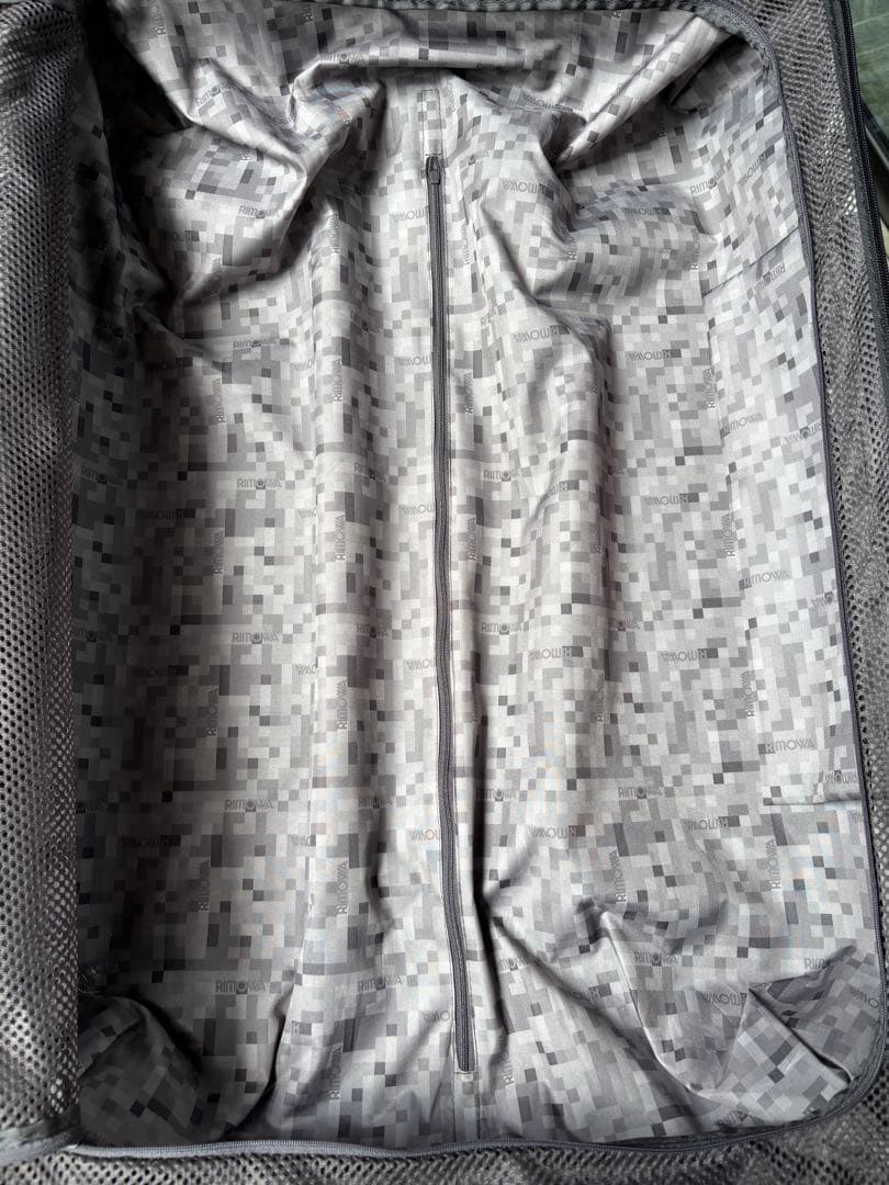 リモワ サルサ（RIMOWA SALSA）78ℓ 電子タグ　マットブラック 4輪