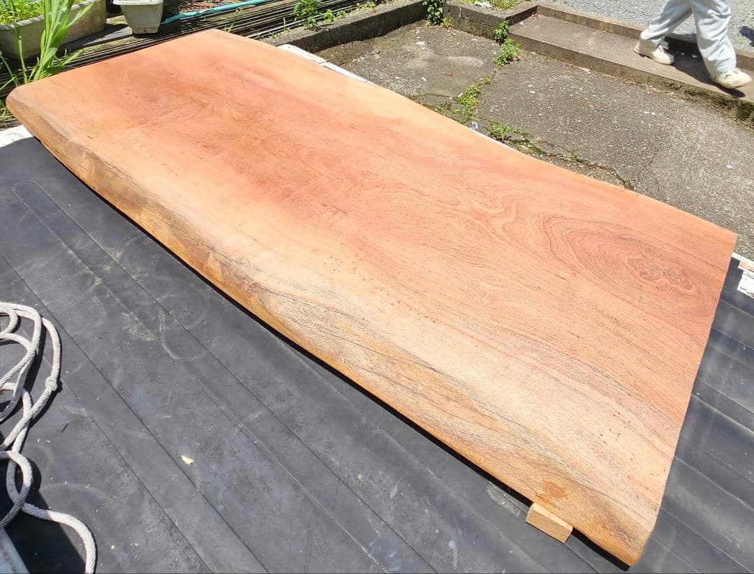 サペリ　一枚板　ダイニング　テーブル　杢　ブビンガ　モアビ　座卓　ローテーブル