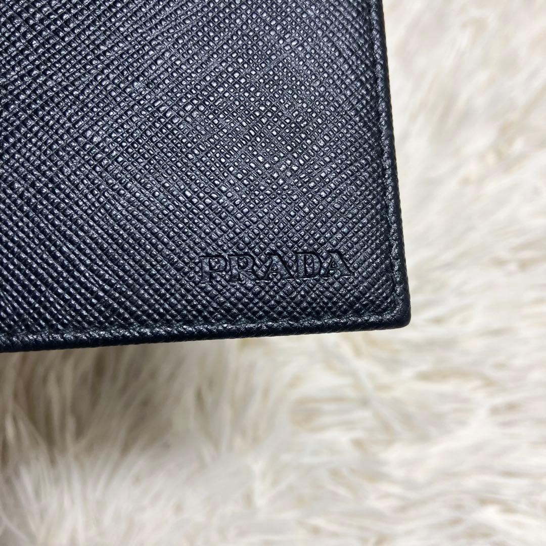 極美品 プラダ サフィアーノ マネークリップ レザーブラック