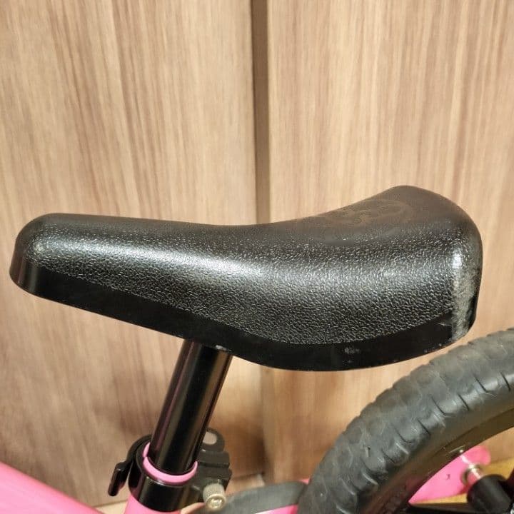 【正規品】STRIDER（ストライダー）12インチ ピンク／約2年使用・美品