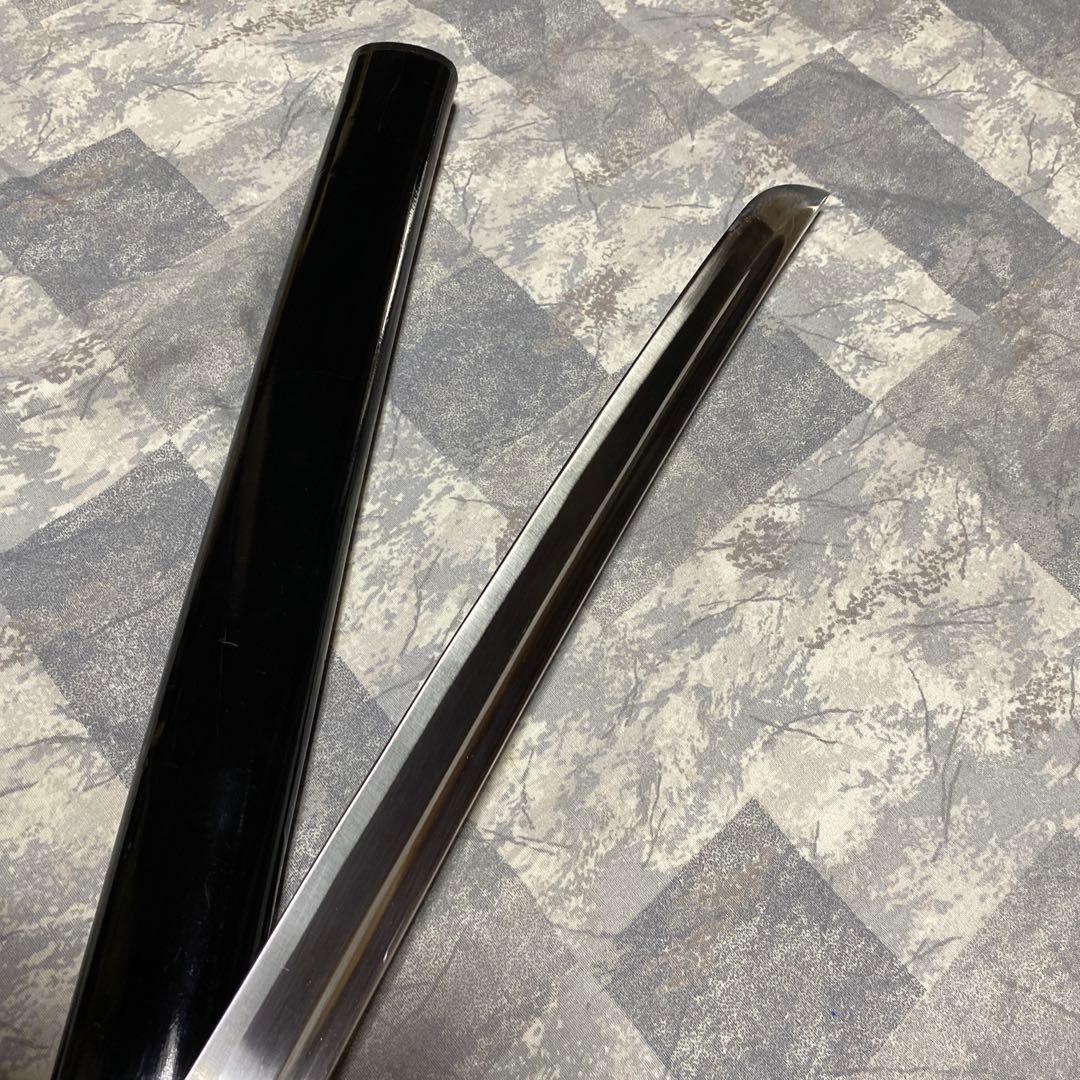 高級居合刀 灰色柄 騎馬武者絵丸鍔 黒呂鞘