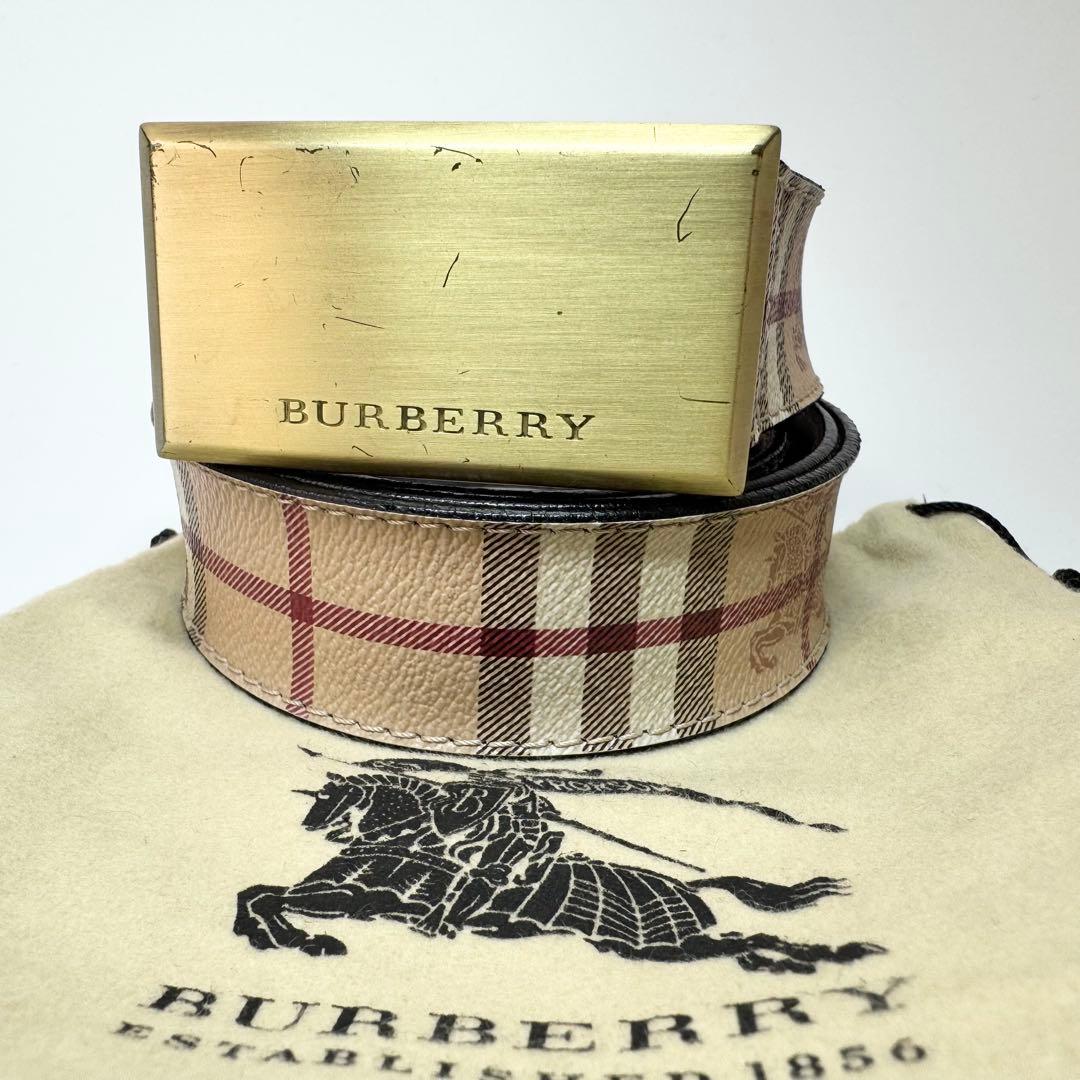 BURBERRY　ベルト　ノバチェック　シャドーホース　ゴールド金具　レザー