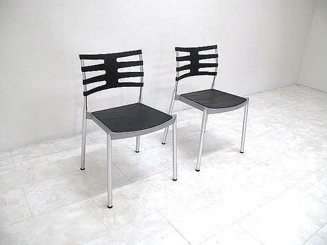 展示品　フリッツ・ハンセン「アイスチェア」スタッキングチェア2脚セット 約14万