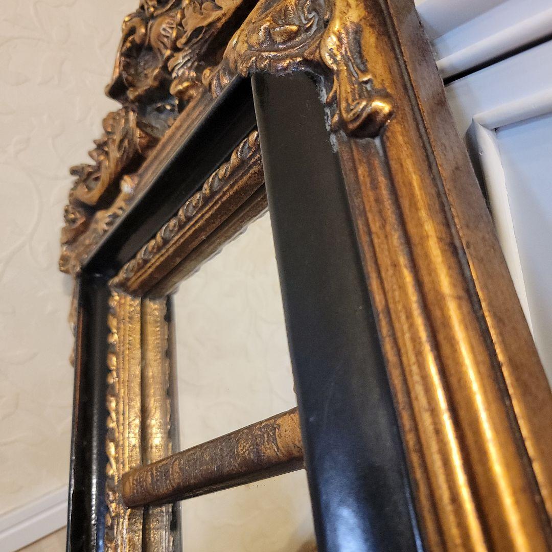 クラシカルな バロック調　 壁掛け鏡 　ウォールミラー　アンティークヴィンテージ