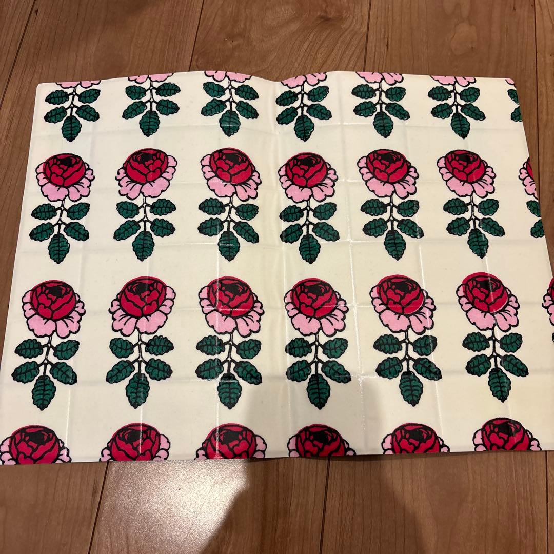 レア マリメッコ ヴィヒキルース ランチョンマット