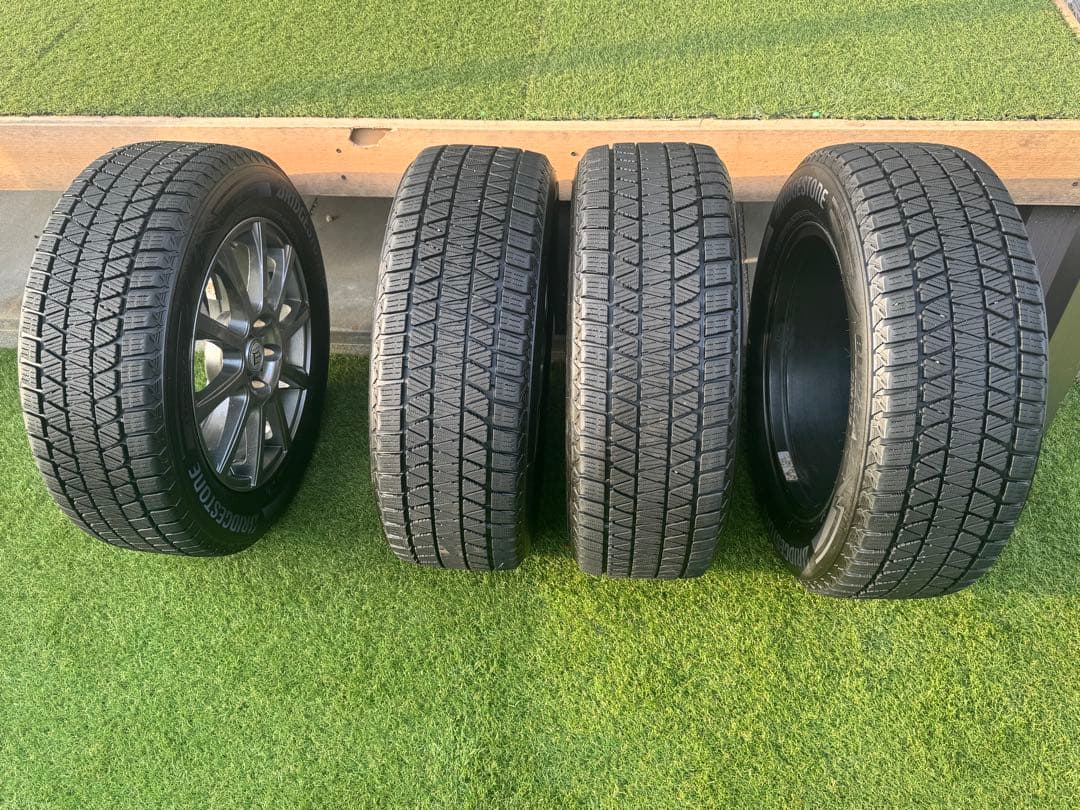 アルファード30 ブリヂストン ブリザック　17インチ セット