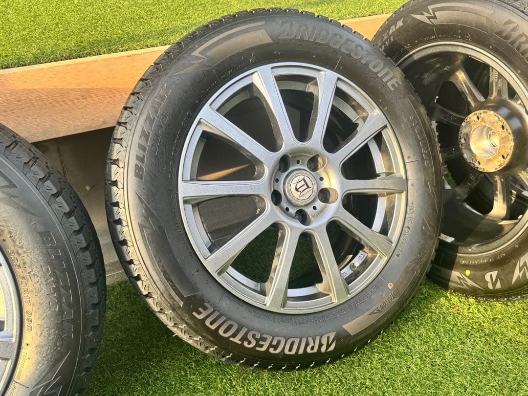 アルファード30 ブリヂストン ブリザック　17インチ セット