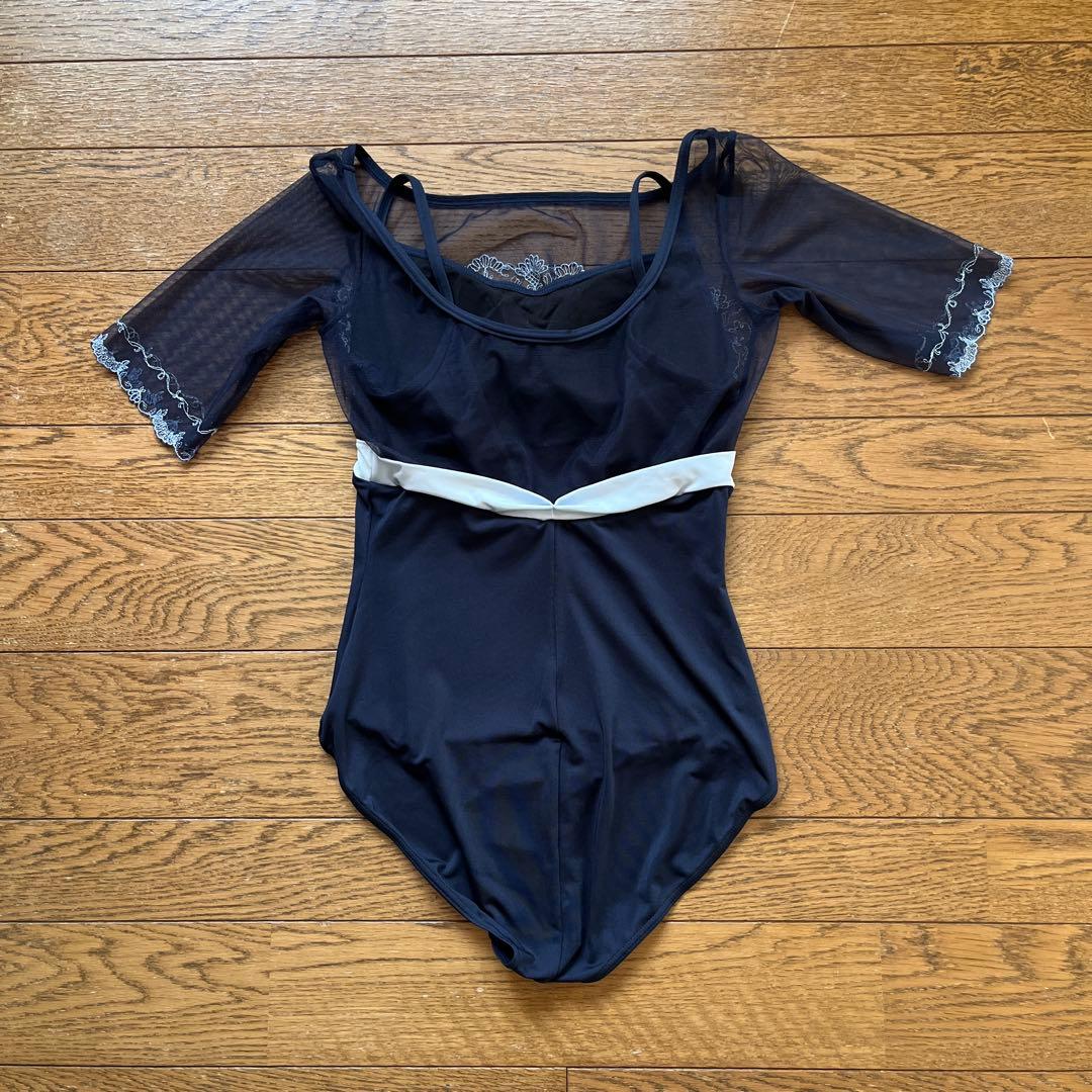 【美品】チャコット　バレエ　レオタード　紺　刺繍　Lサイズ