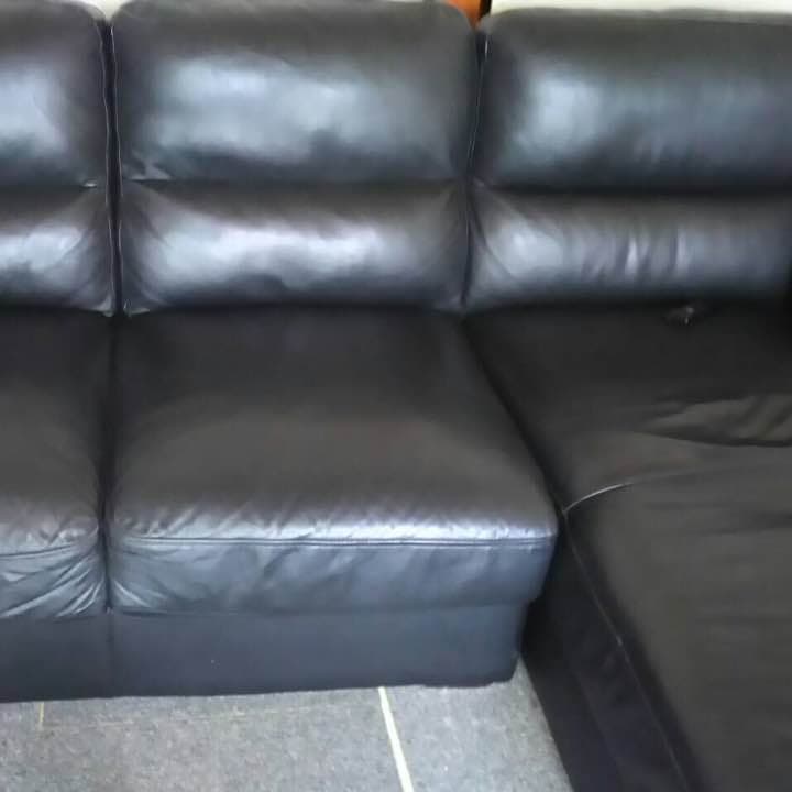 本皮L型ソファー☆。.:＊・゜